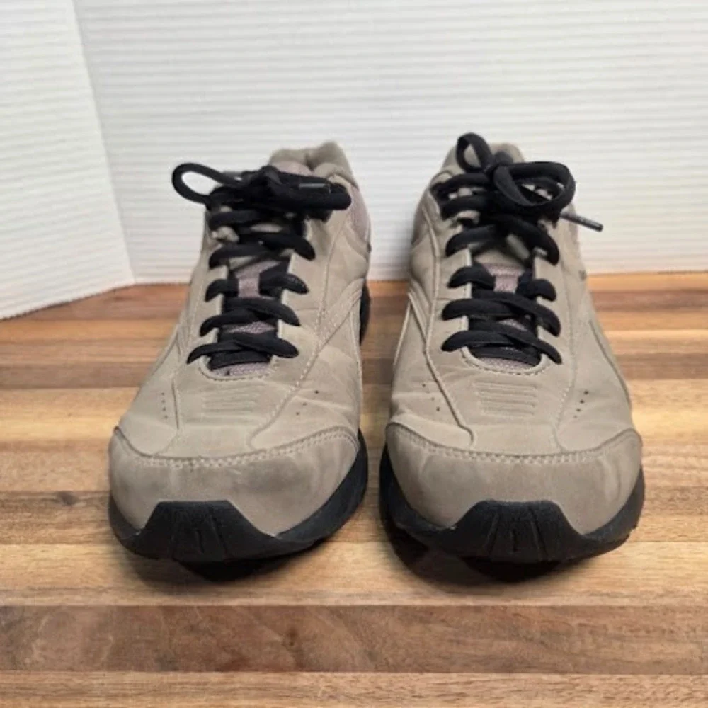 Reebok Walk Ultra 7 DMX Max Men's 10 Taupe Athletic Walking Sneakers‎ RB 412 KTS